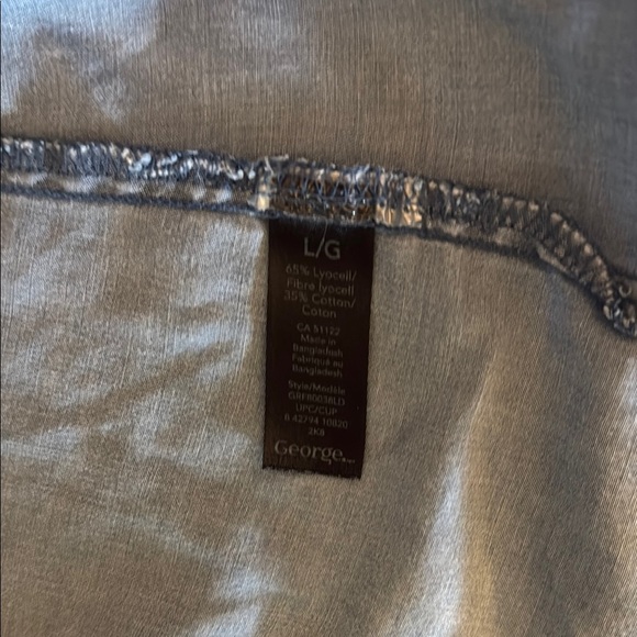 George Chambray Denim Shirt. Light weight. Size L. - Picture 9 of 12